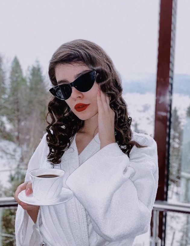 🎥 Людка привлекальеная девушка из Каменск-шахтинский цена от 4000 руб