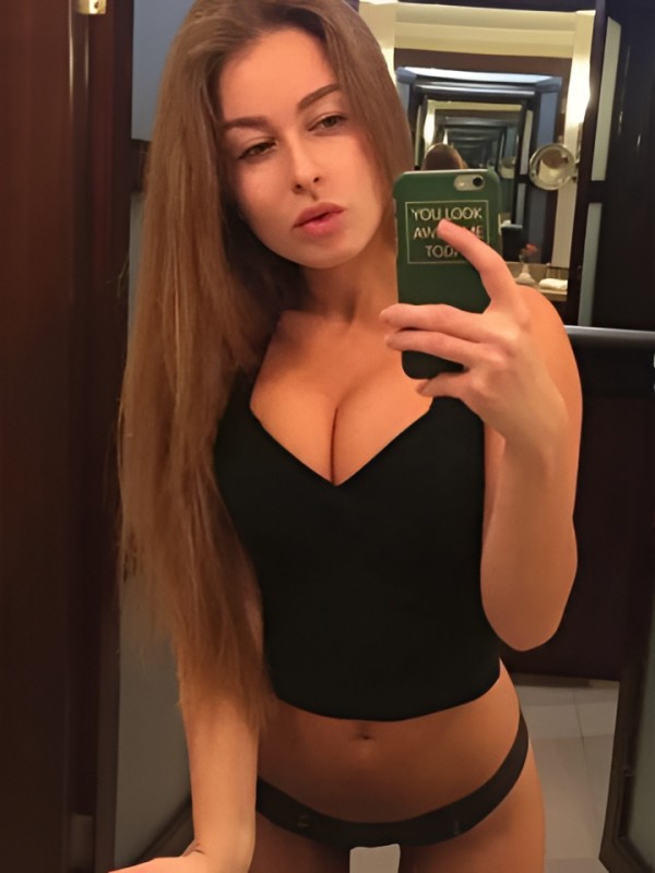 Марта привлекательная девушка из Каменск-шахтинский цена от 4000 руб