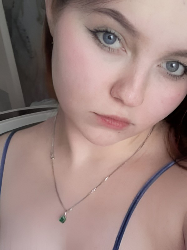 Роксана привлекательная девушка из Каменск-шахтинский цена от 3000 руб