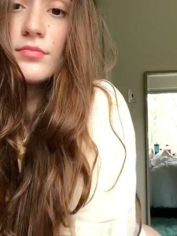 Ольга привлекательная девушка из Каменск-шахтинский цена от 5000 руб